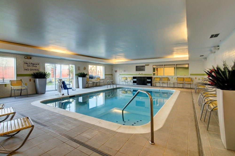 Hotel Fairfield And By Marriott Potomac Mills 3*