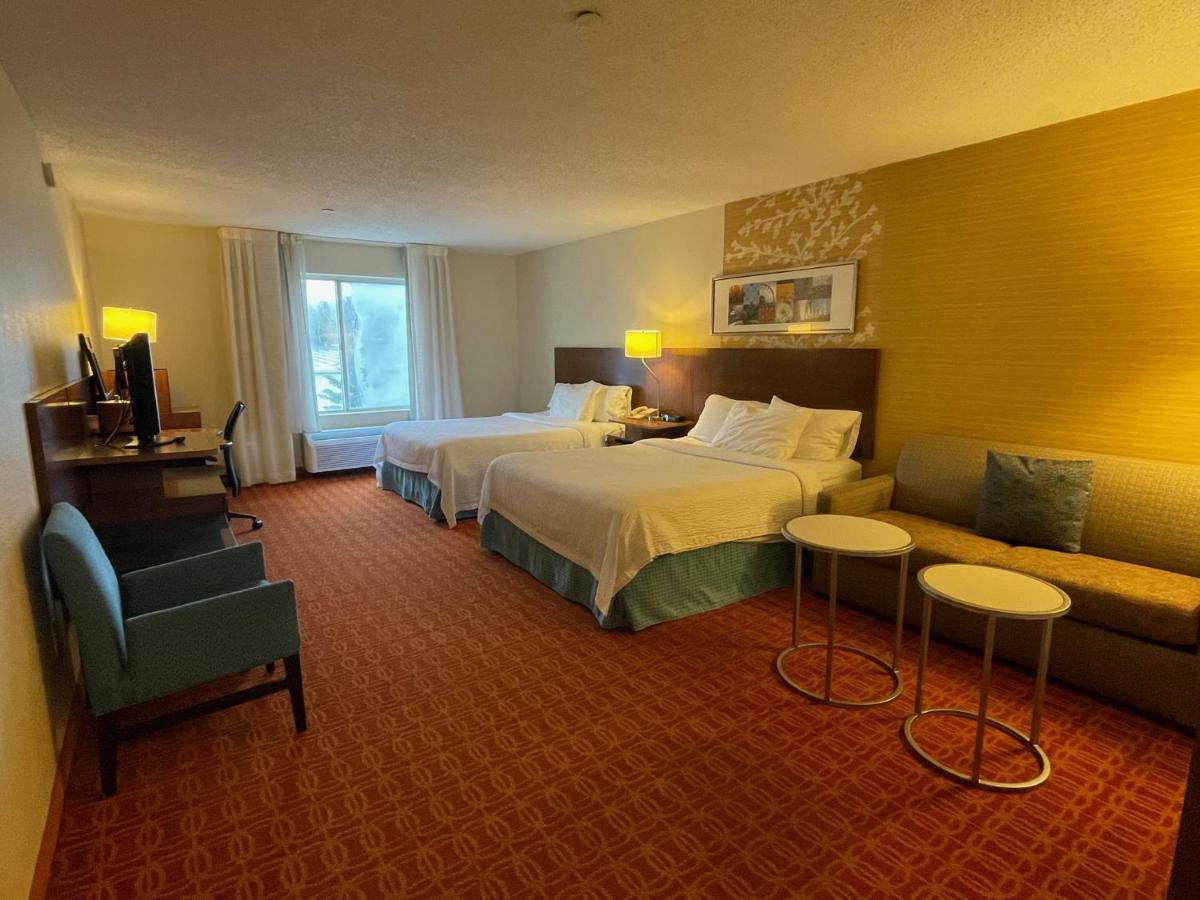 Fairfield And By Marriott Potomac Mills 3*