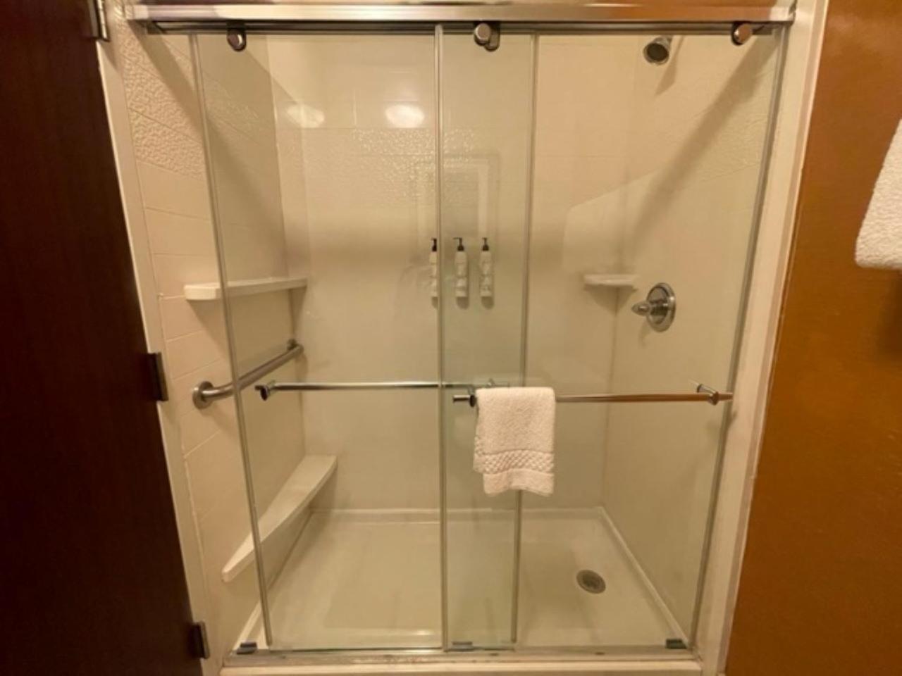 Fairfield And By Marriott Potomac Mills Hotel 3*