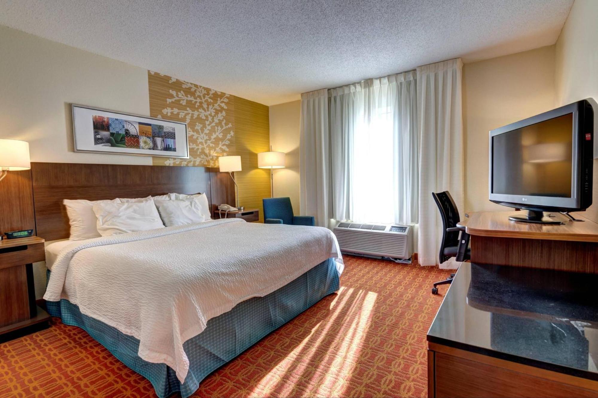 Fairfield And By Marriott Potomac Mills
