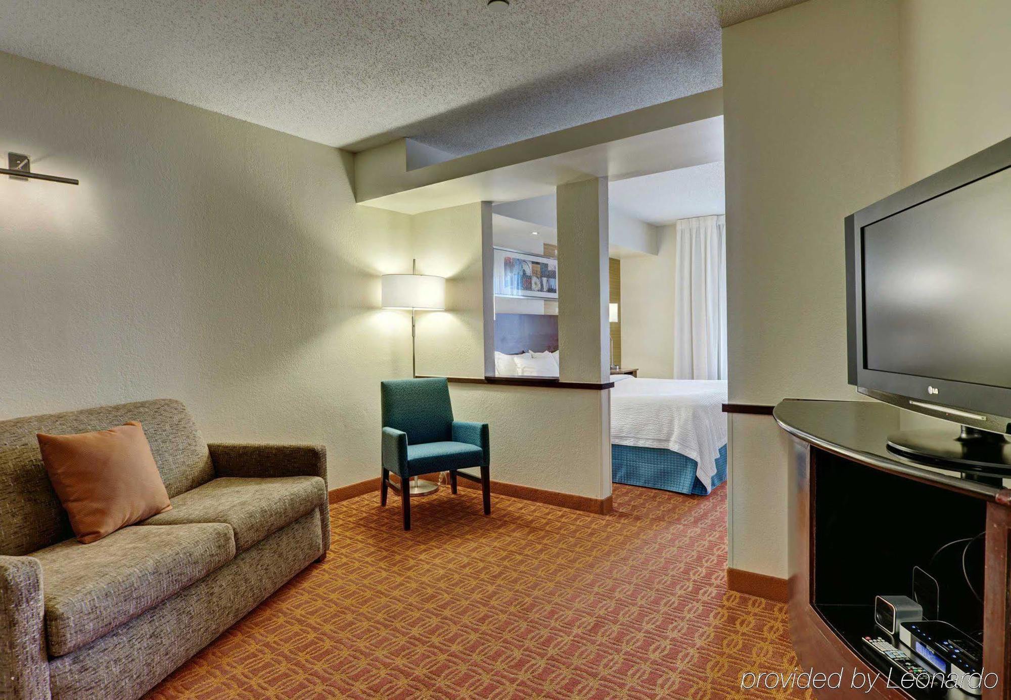 Fairfield And By Marriott Potomac Mills Woodbridge