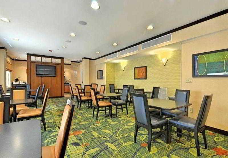 Hotel Fairfield And By Marriott Potomac Mills 3*