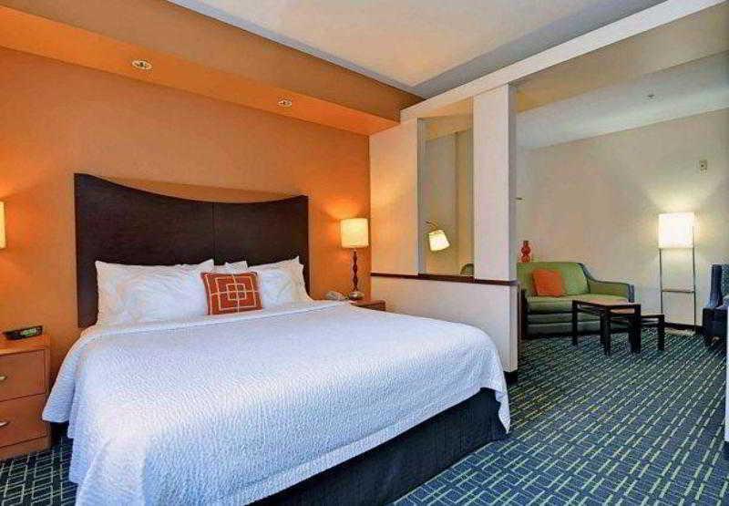 Fairfield And By Marriott Potomac Mills Woodbridge